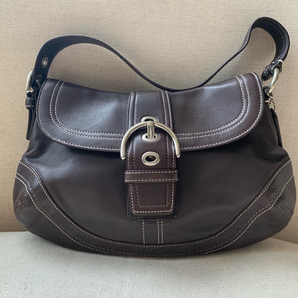 Coach leather shoulder bag